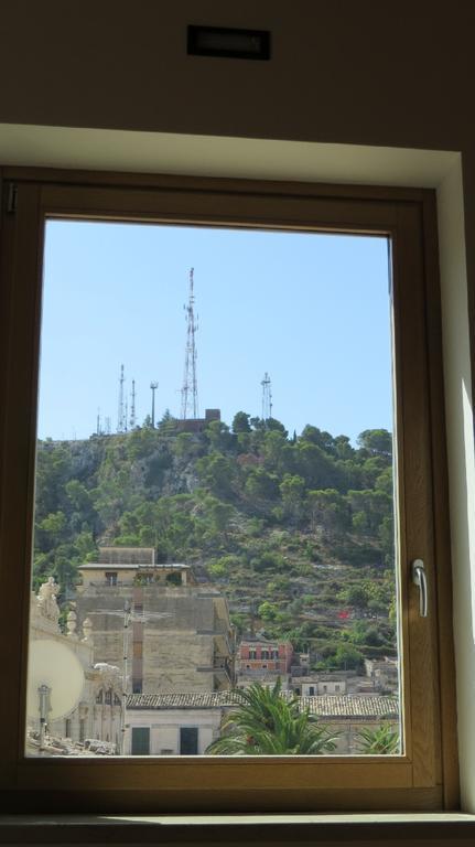 Modica-Apartments Bagian luar foto