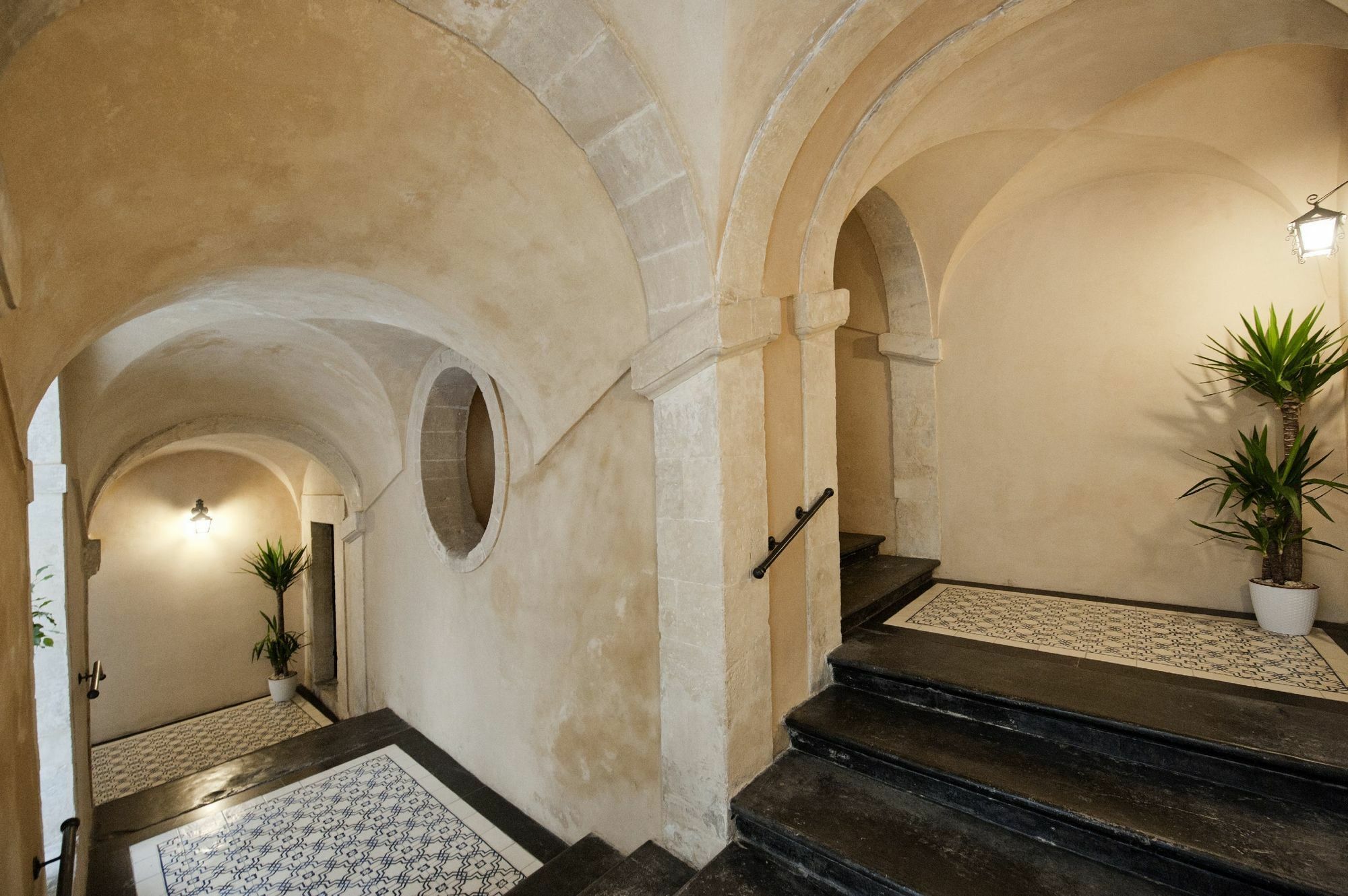Modica-Apartments Bagian luar foto